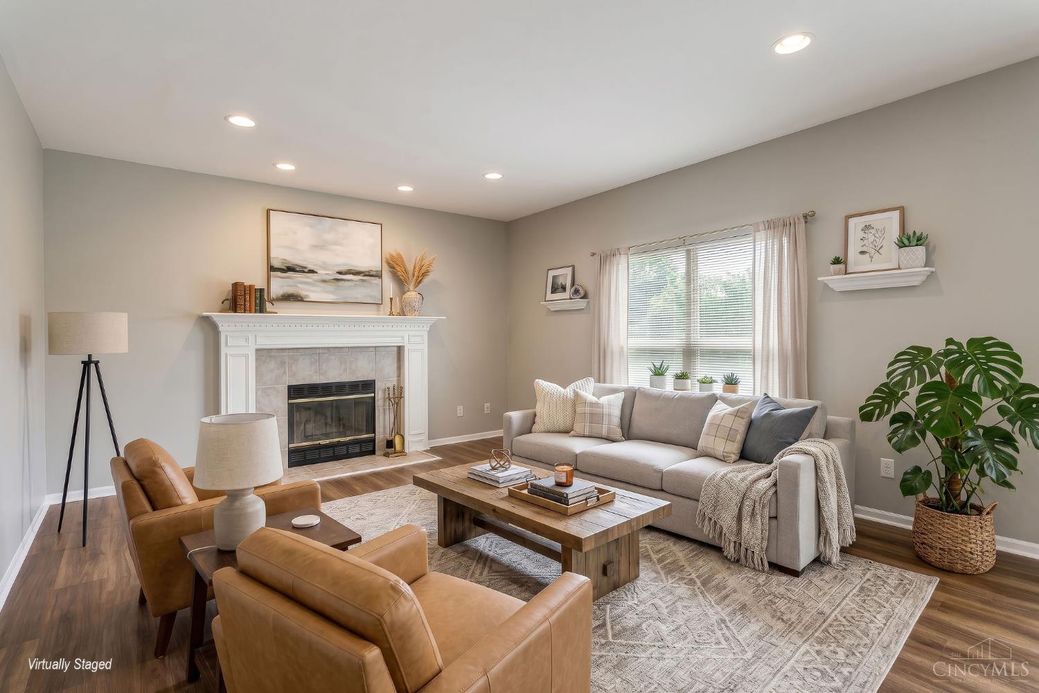 8896 Charleston Woods Drive
