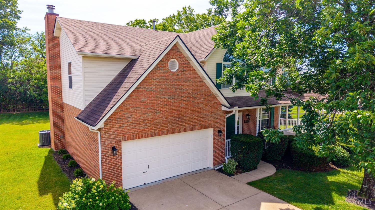 8896 Charleston Woods Drive