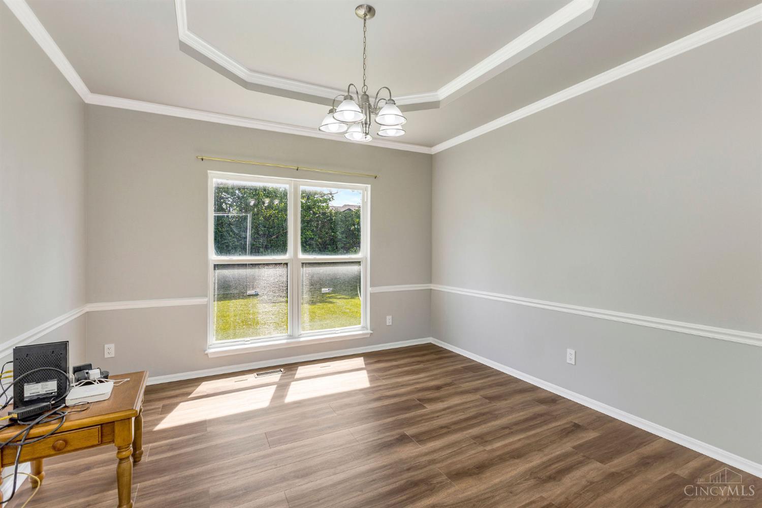 8896 Charleston Woods Drive