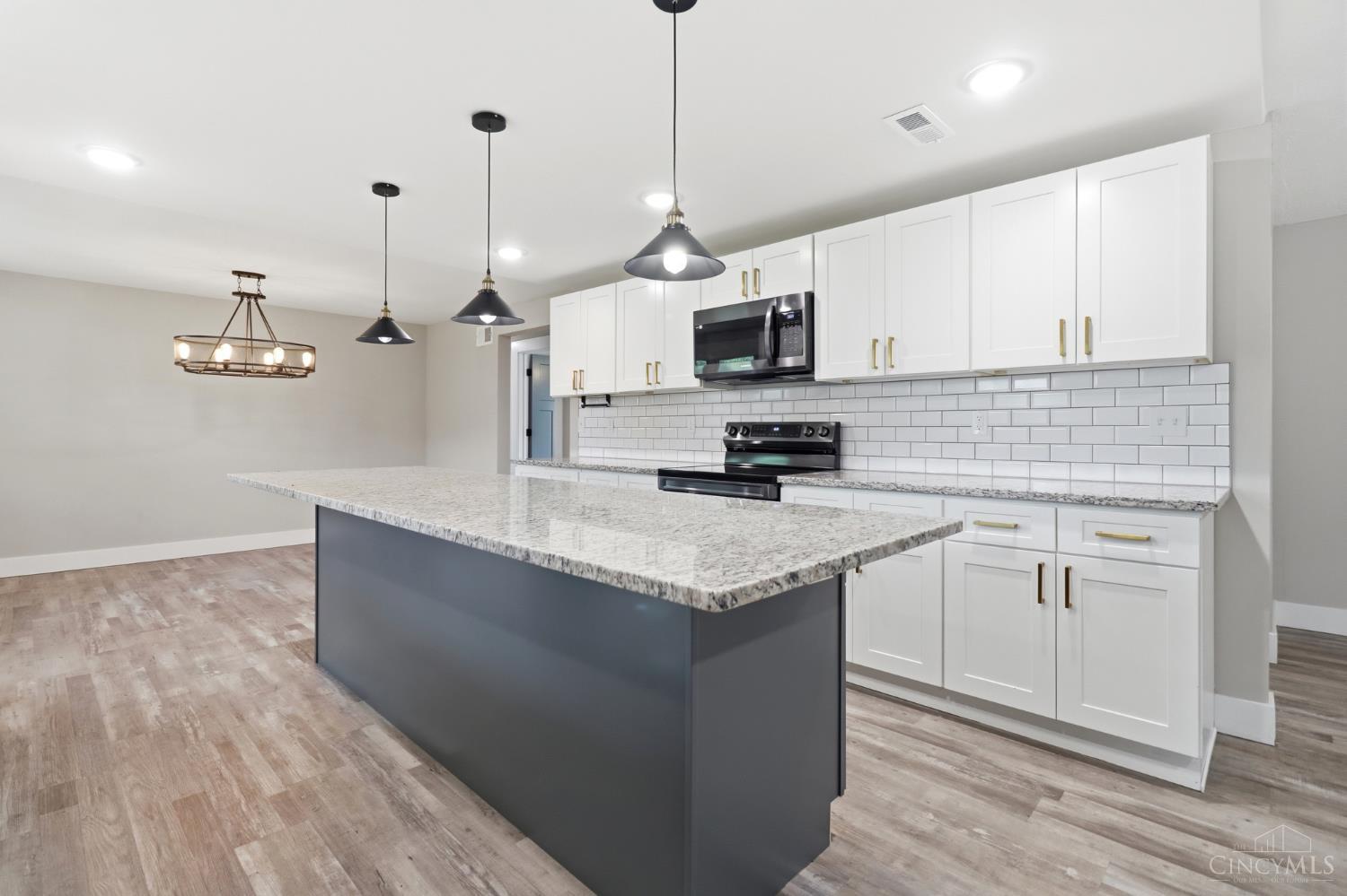 124 Lynnview Drive