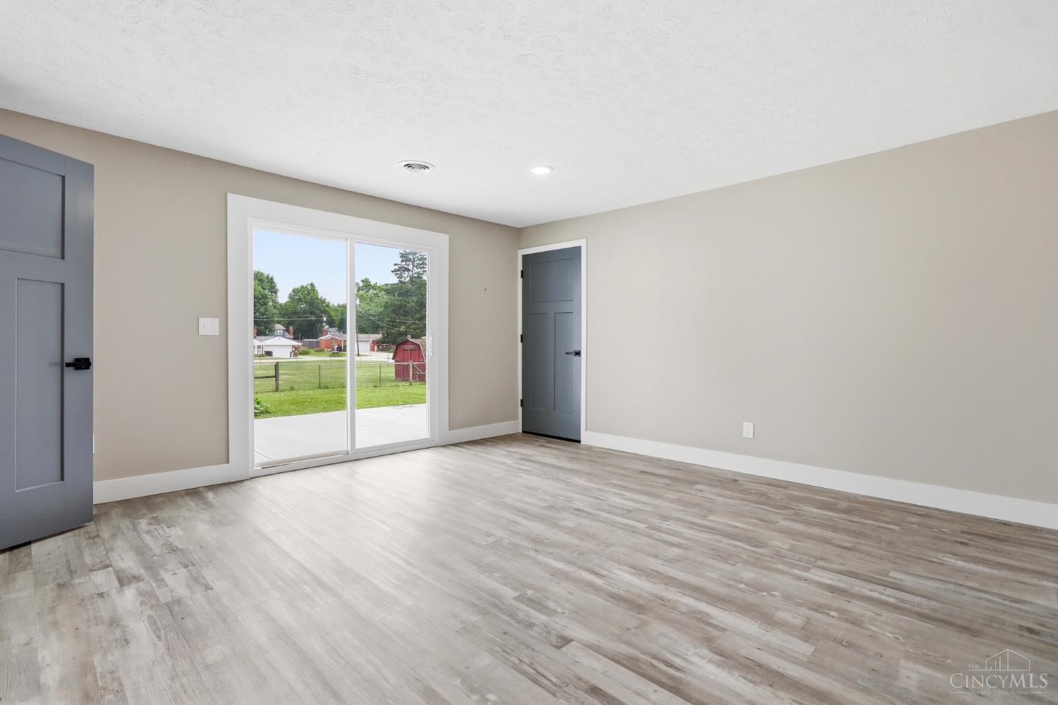 124 Lynnview Drive
