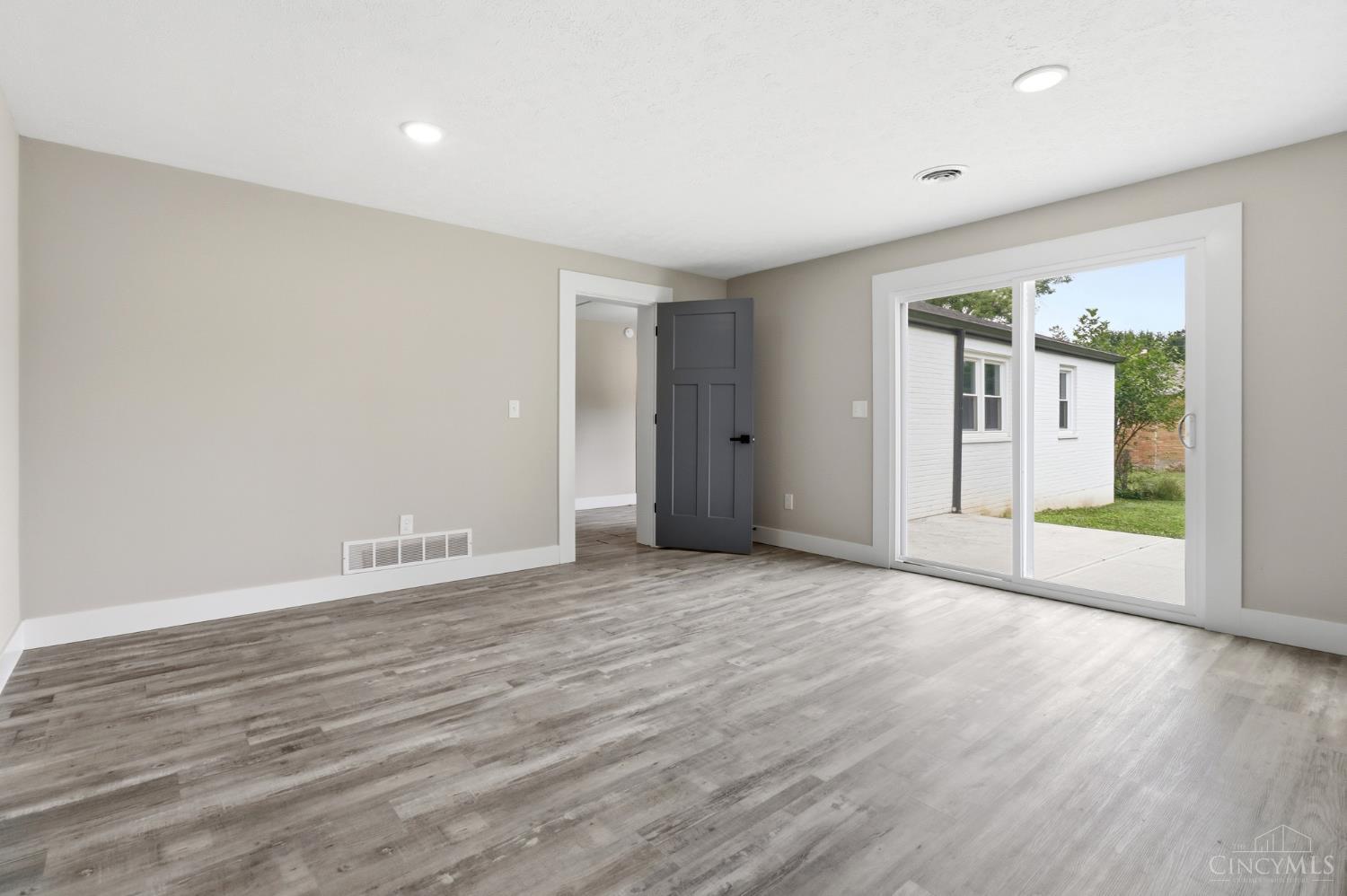 124 Lynnview Drive