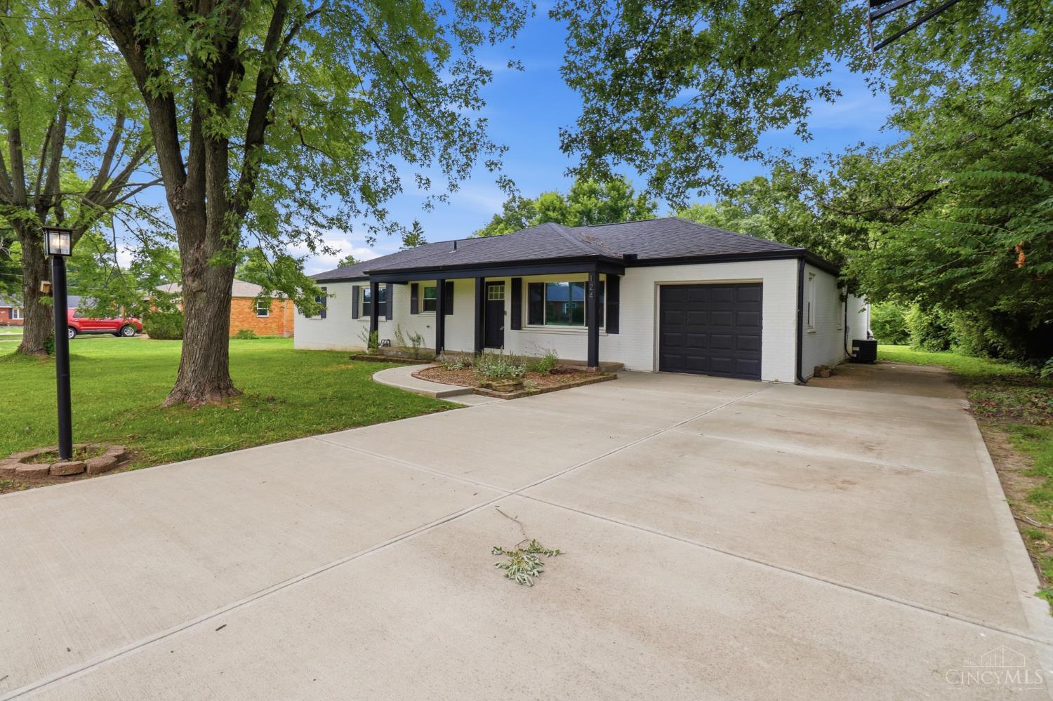 124 Lynnview Drive