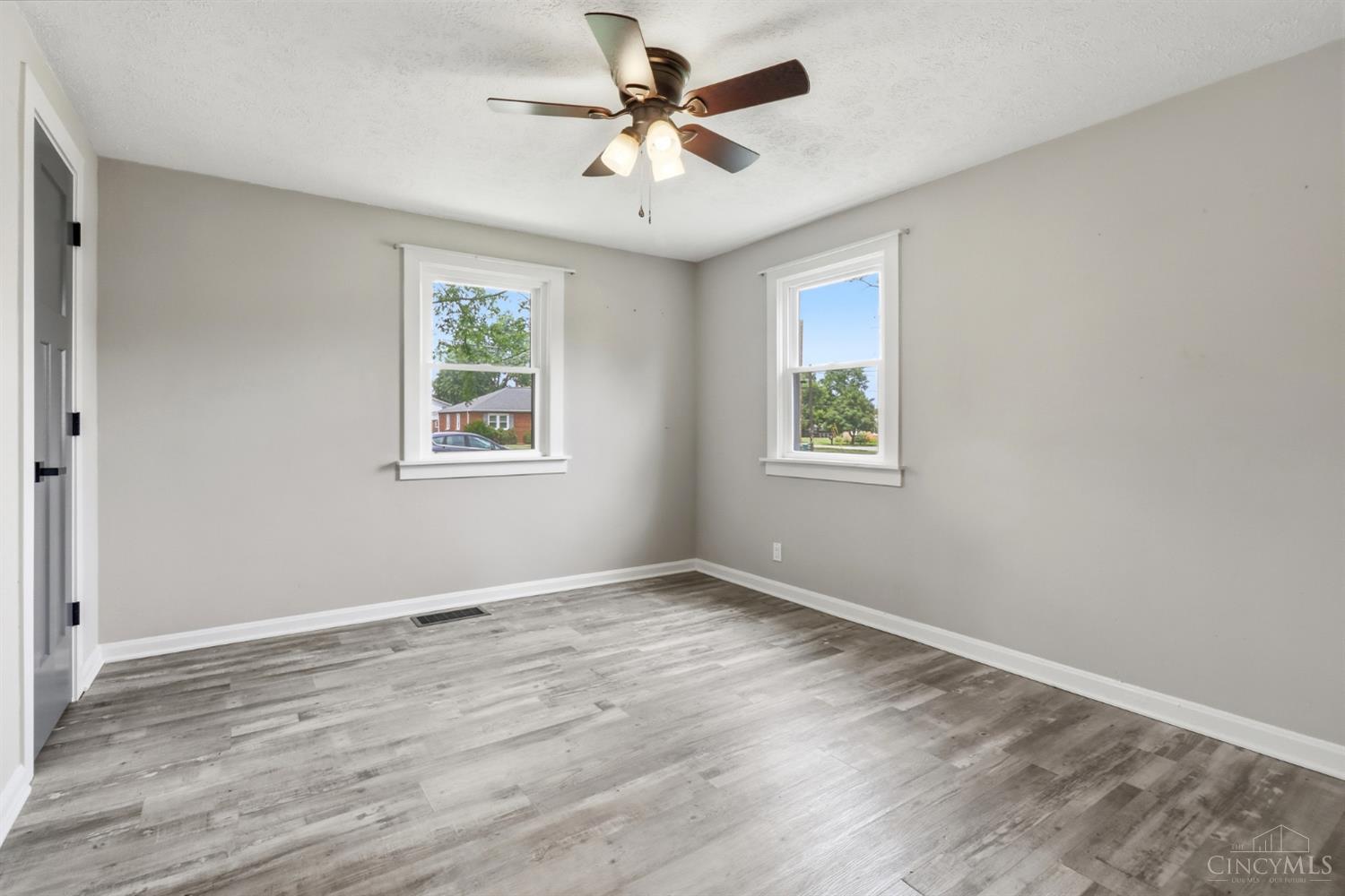 124 Lynnview Drive
