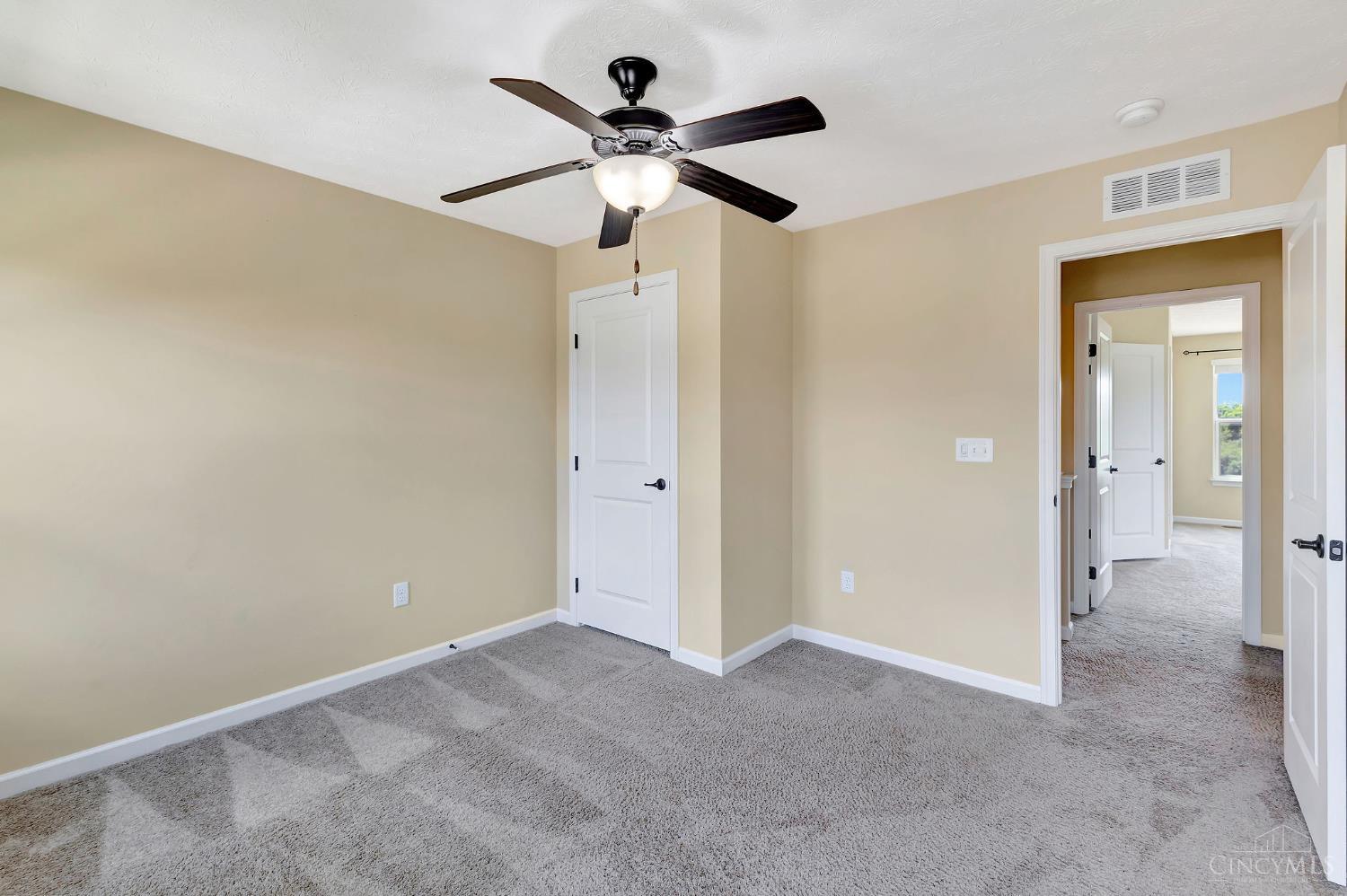 9557 Union Park