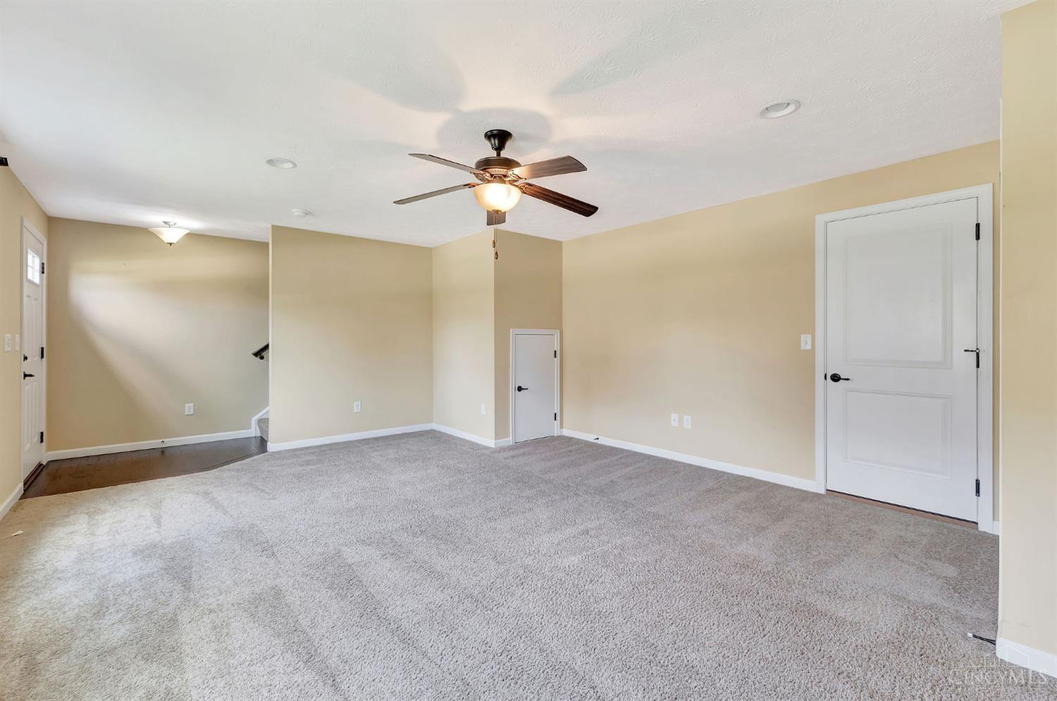 9557 Union Park