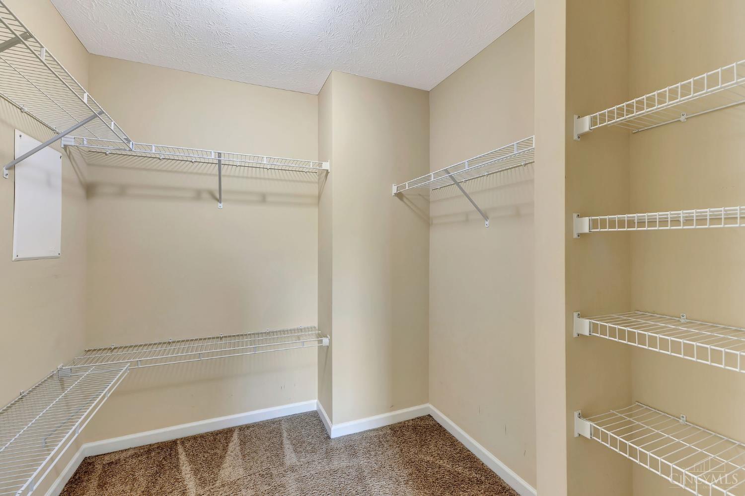 9557 Union Park