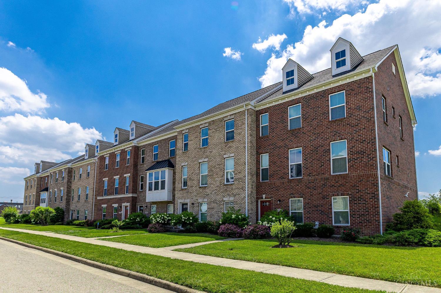 9557 Union Park