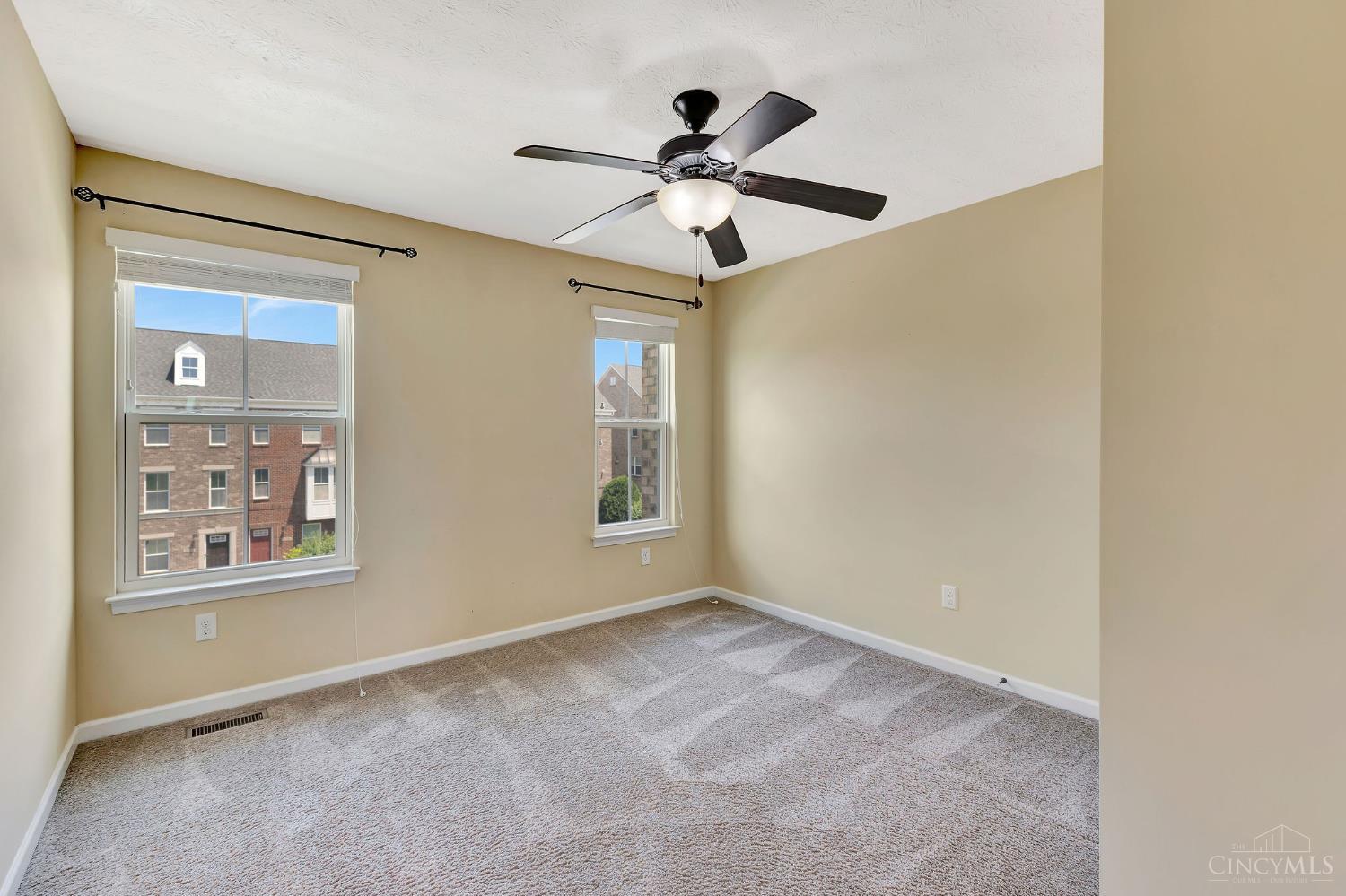9557 Union Park