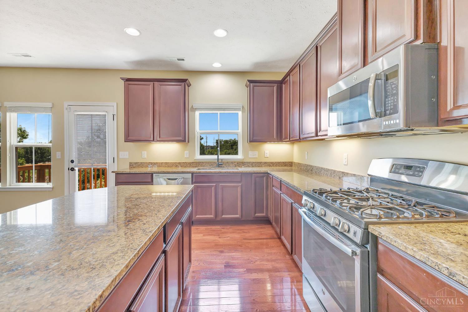 9557 Union Park