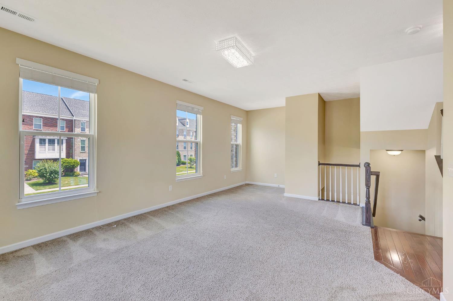 9557 Union Park