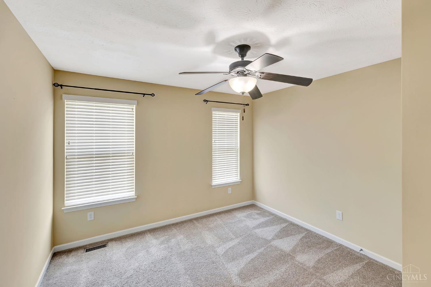 9557 Union Park