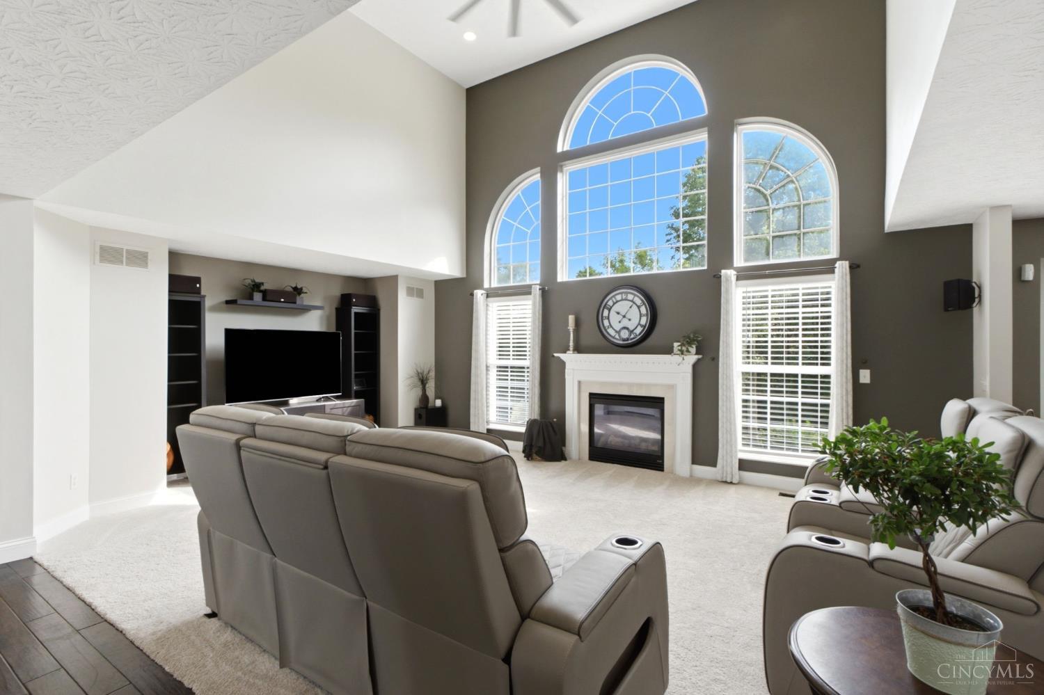 7320 Cedarcrest Drive