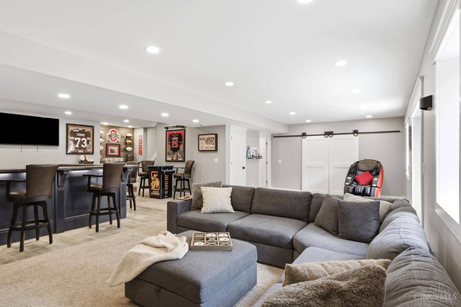 7320 Cedarcrest Drive