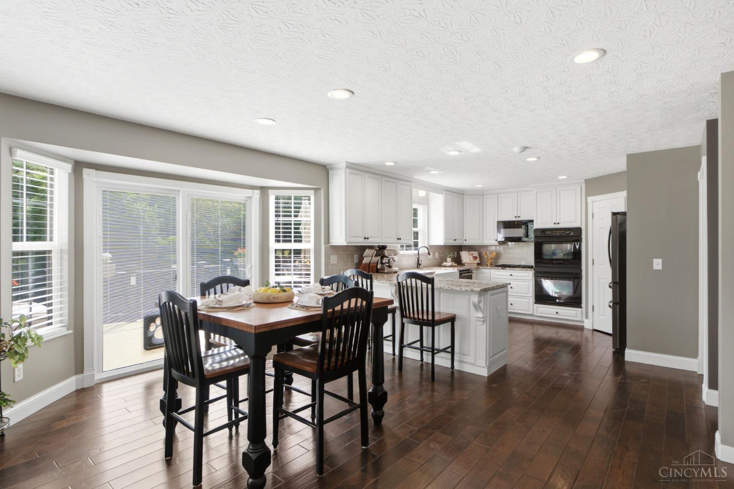 7320 Cedarcrest Drive