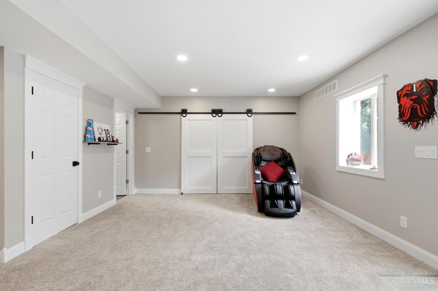 7320 Cedarcrest Drive