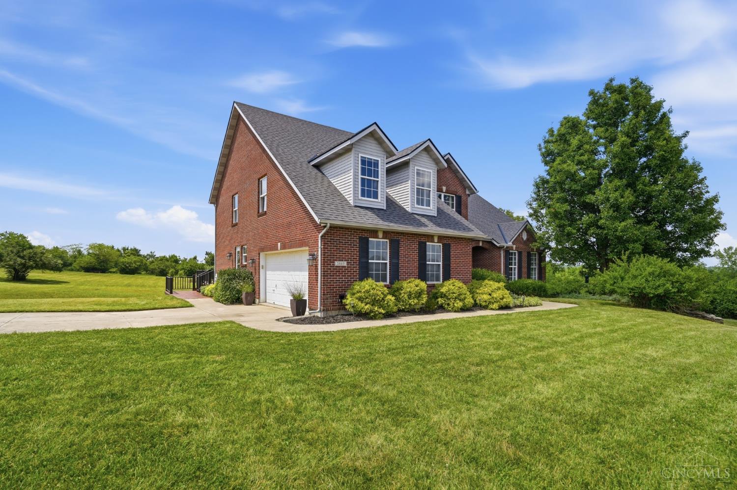 5469 Wayne Madison Road