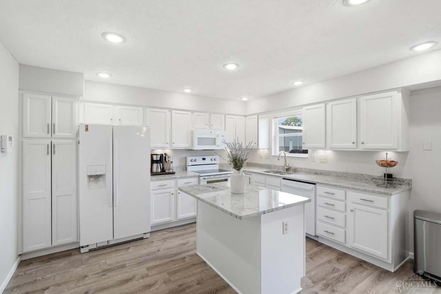5469 Wayne Madison Road
