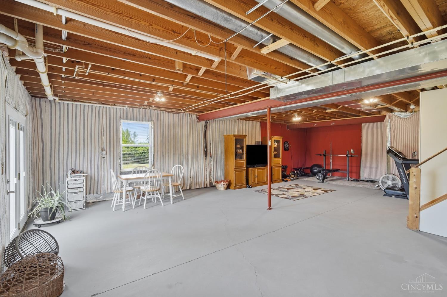 5469 Wayne Madison Road