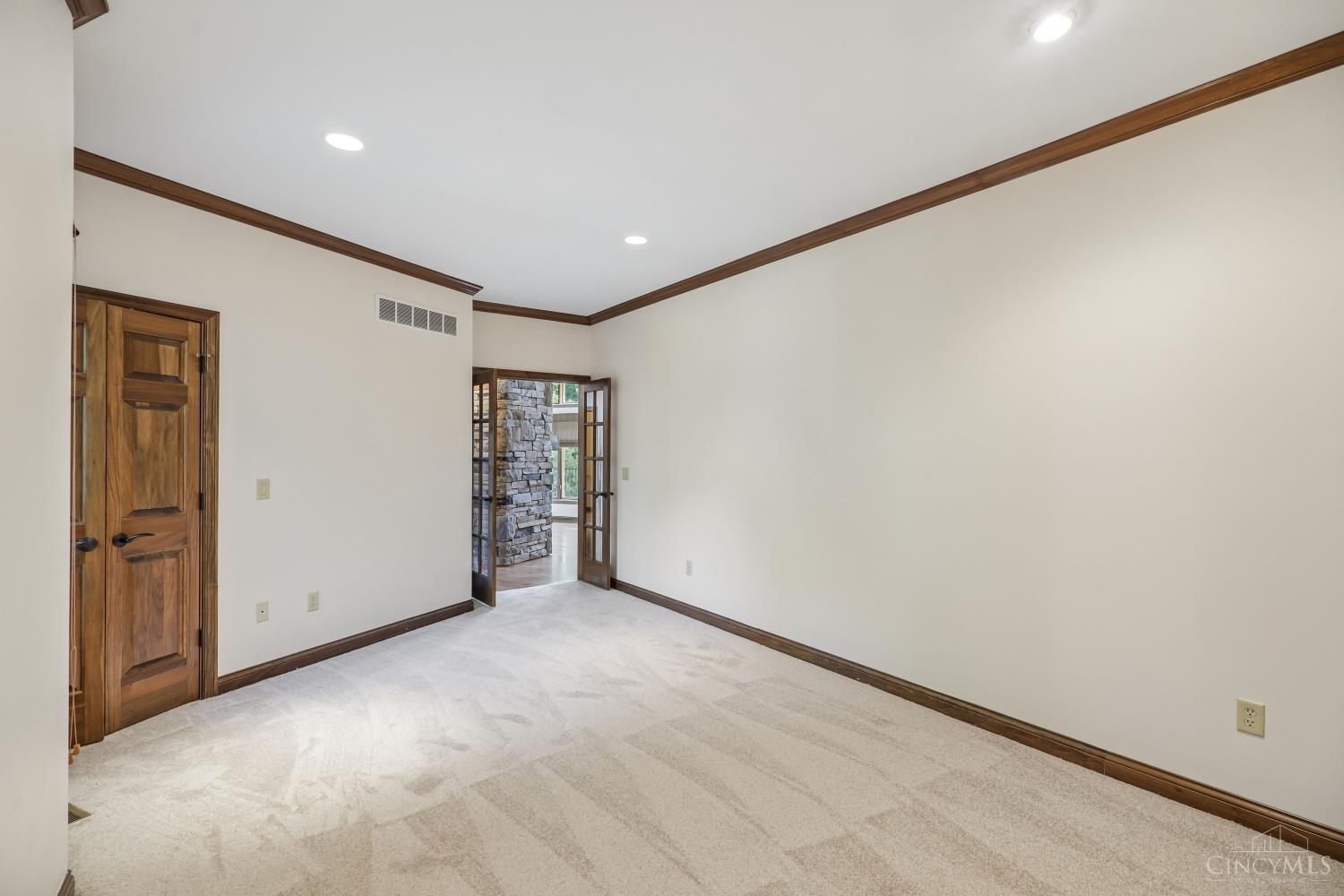 1100 Bridle Ridge Lane
