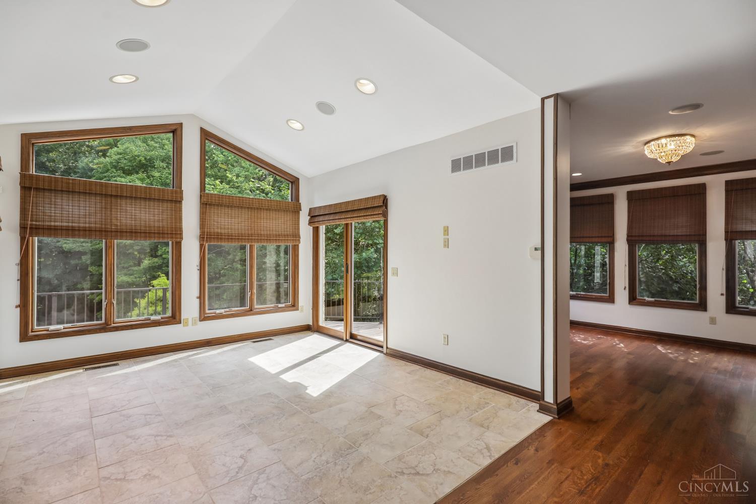 1100 Bridle Ridge Lane