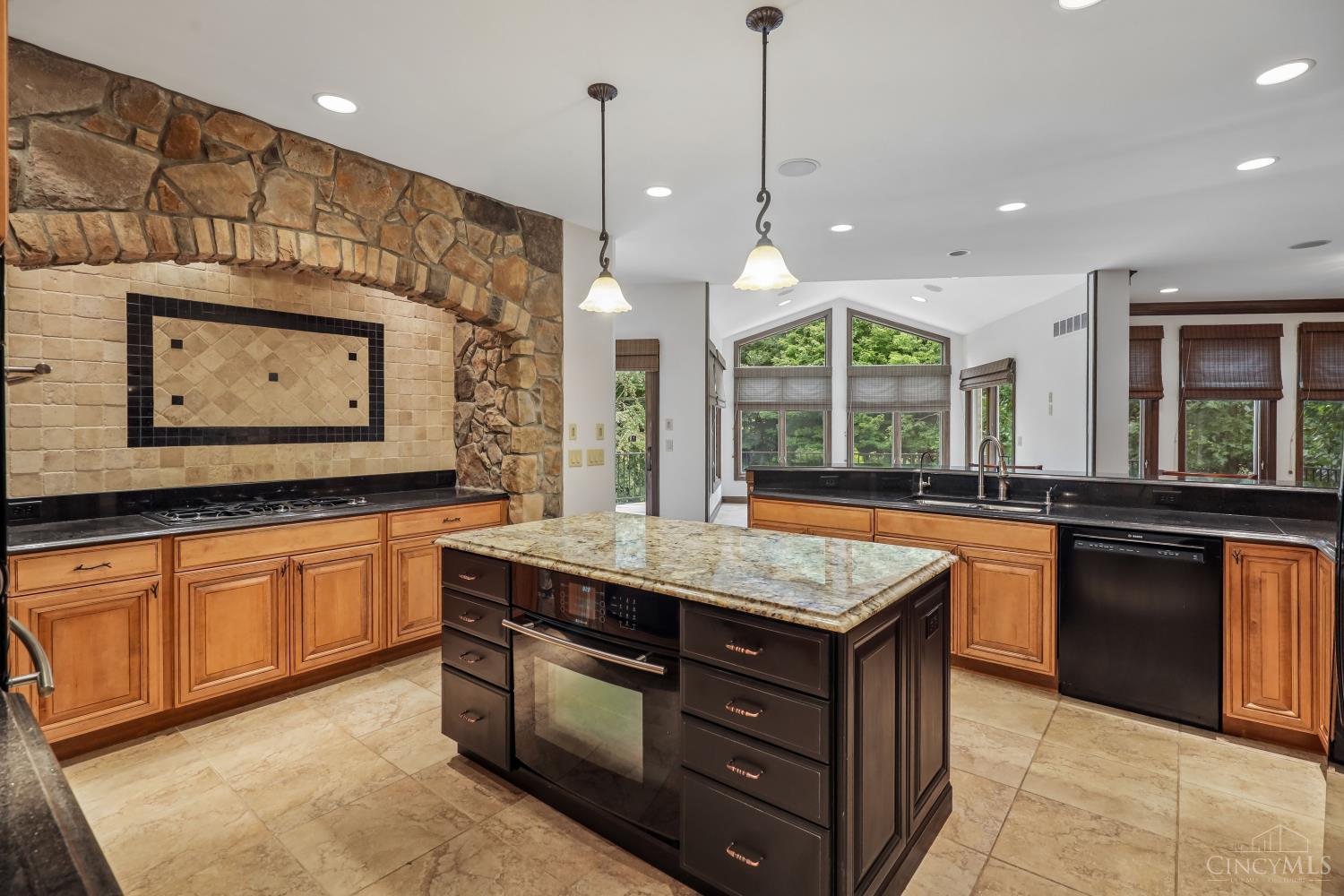 1100 Bridle Ridge Lane