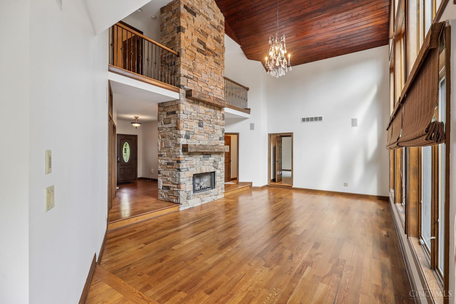 1100 Bridle Ridge Lane