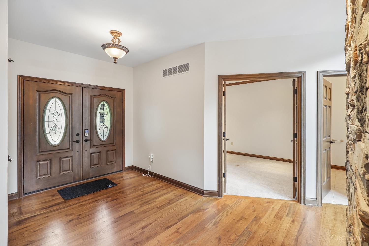 1100 Bridle Ridge Lane