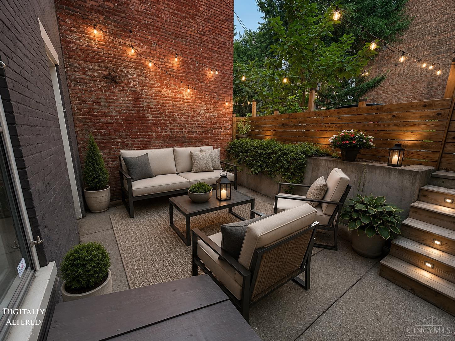 402 Liberty Hill