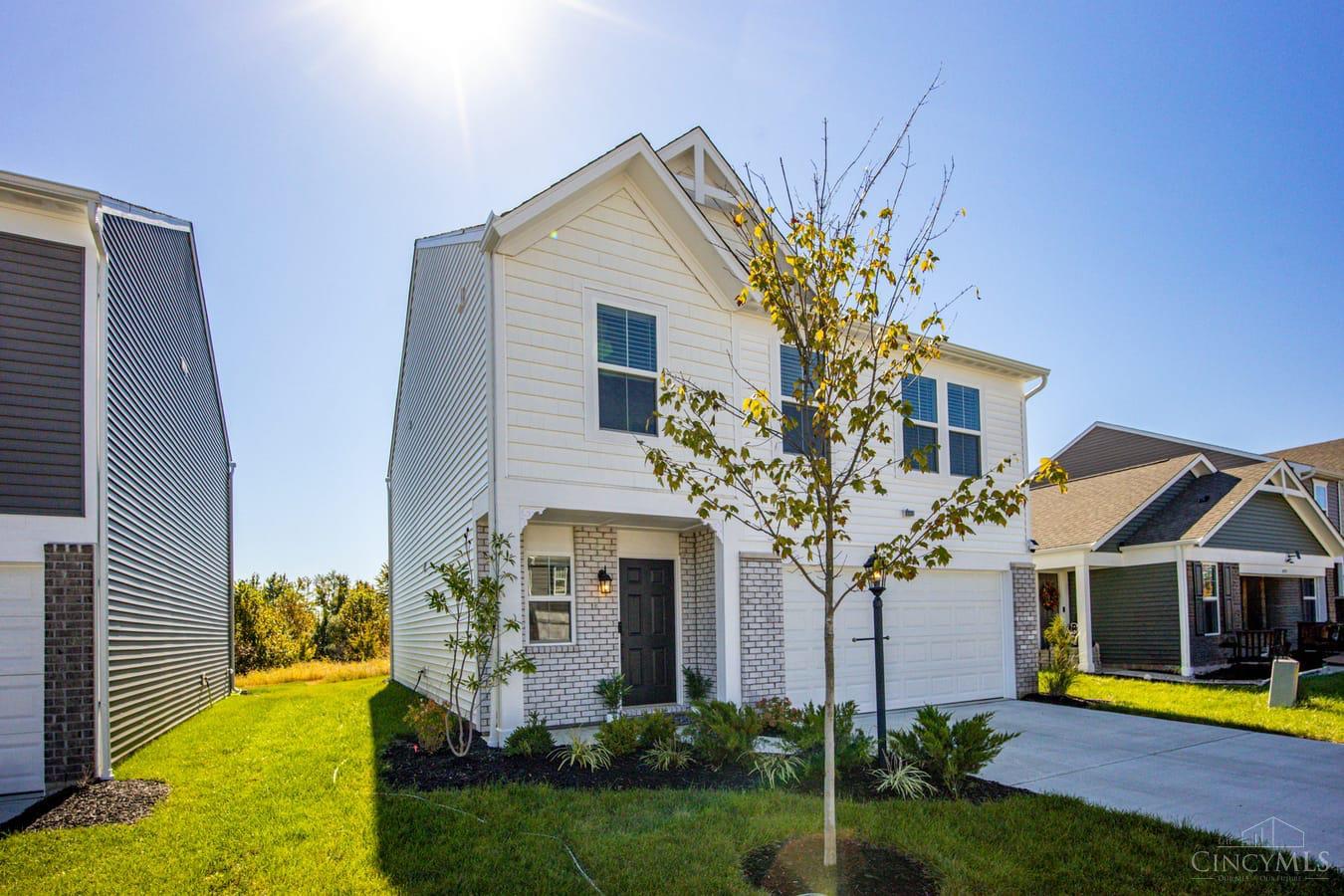3325 Sunbeam Place