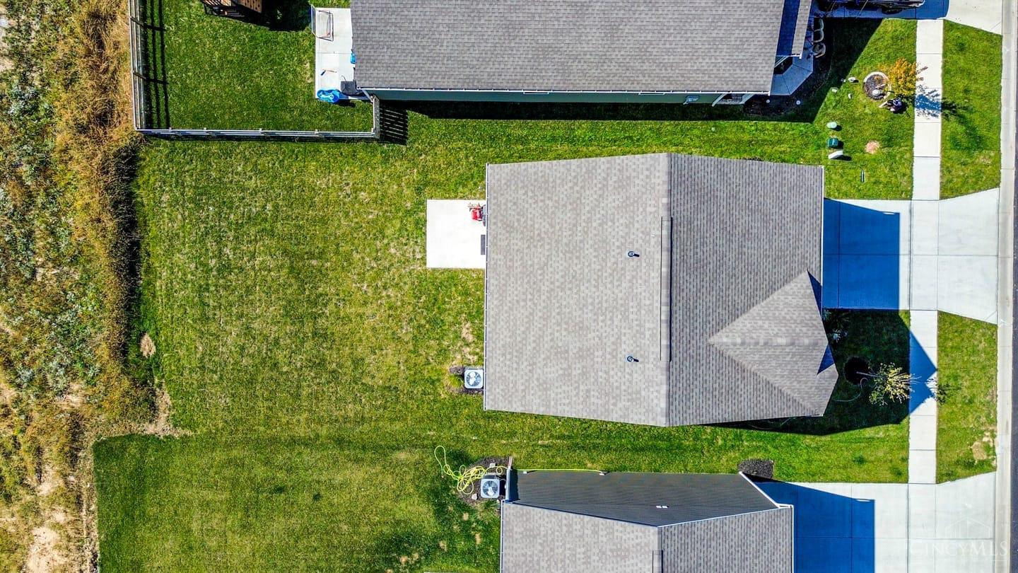 3325 Sunbeam Place