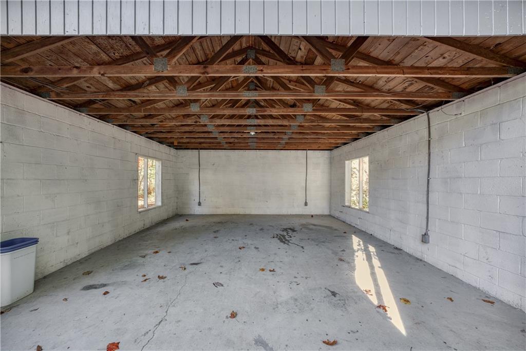 1736 Dickerson Drive SE