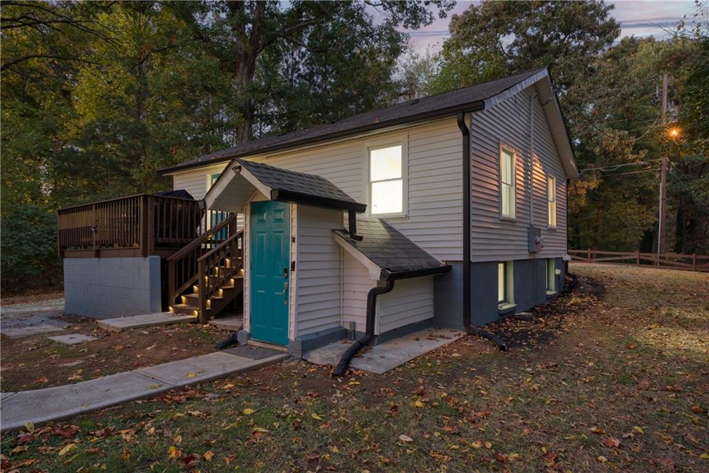 1736 Dickerson Drive SE