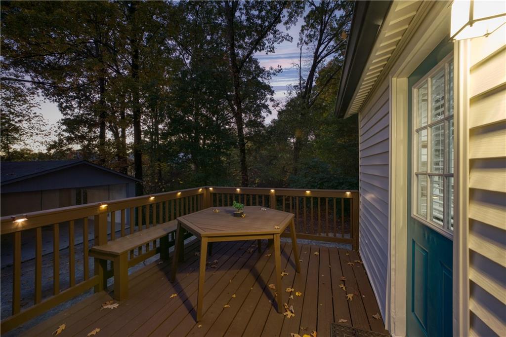 1736 Dickerson Drive SE