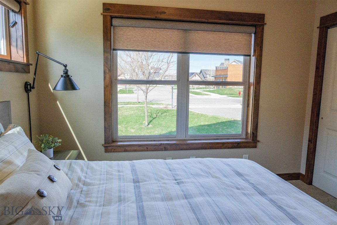 2190 Andalusian Avenue