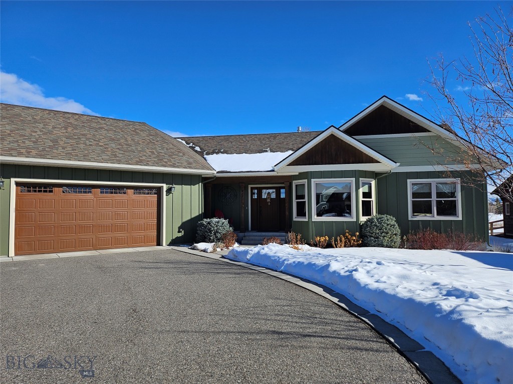 2190 Andalusian Avenue