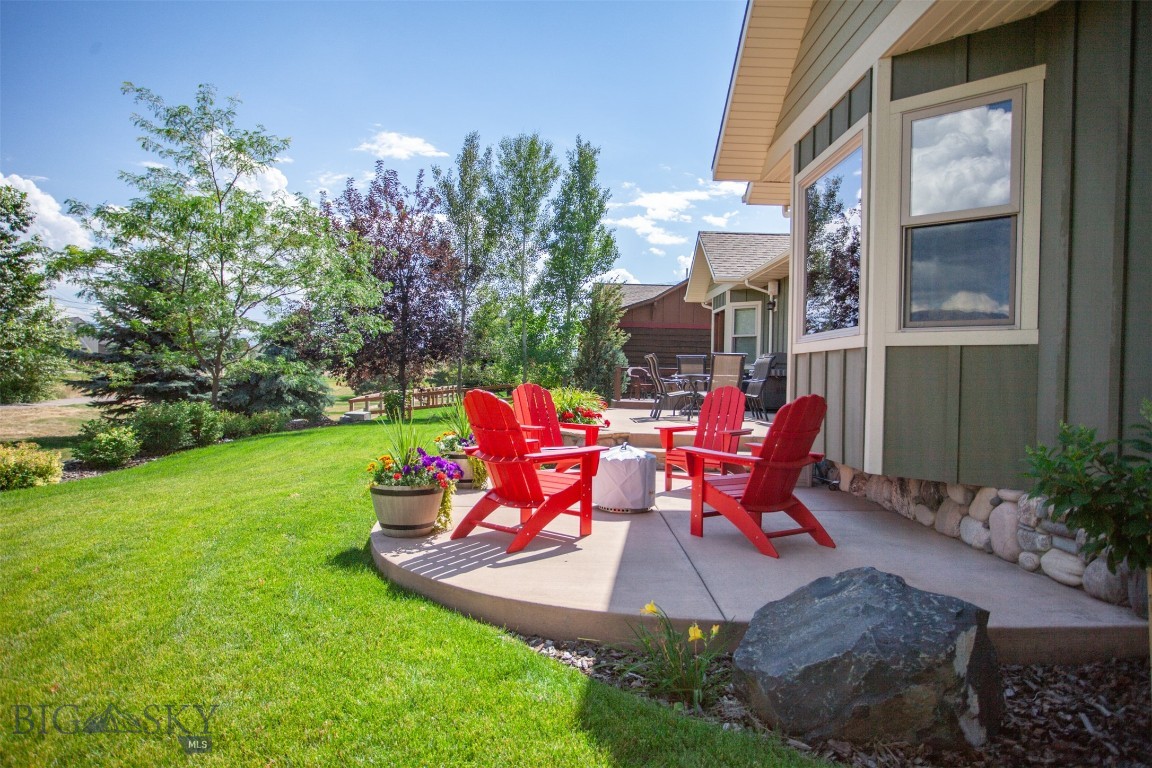 2190 Andalusian Avenue