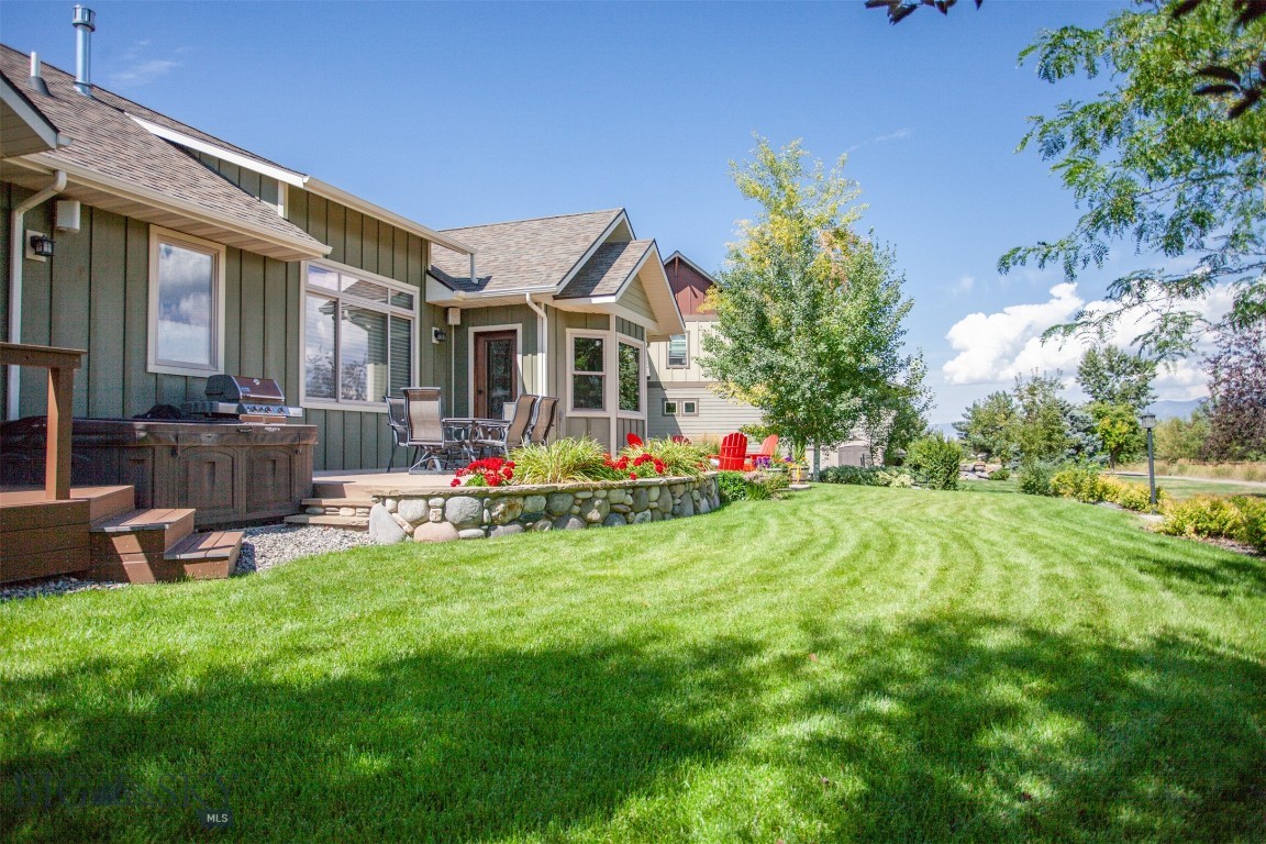 2190 Andalusian Avenue