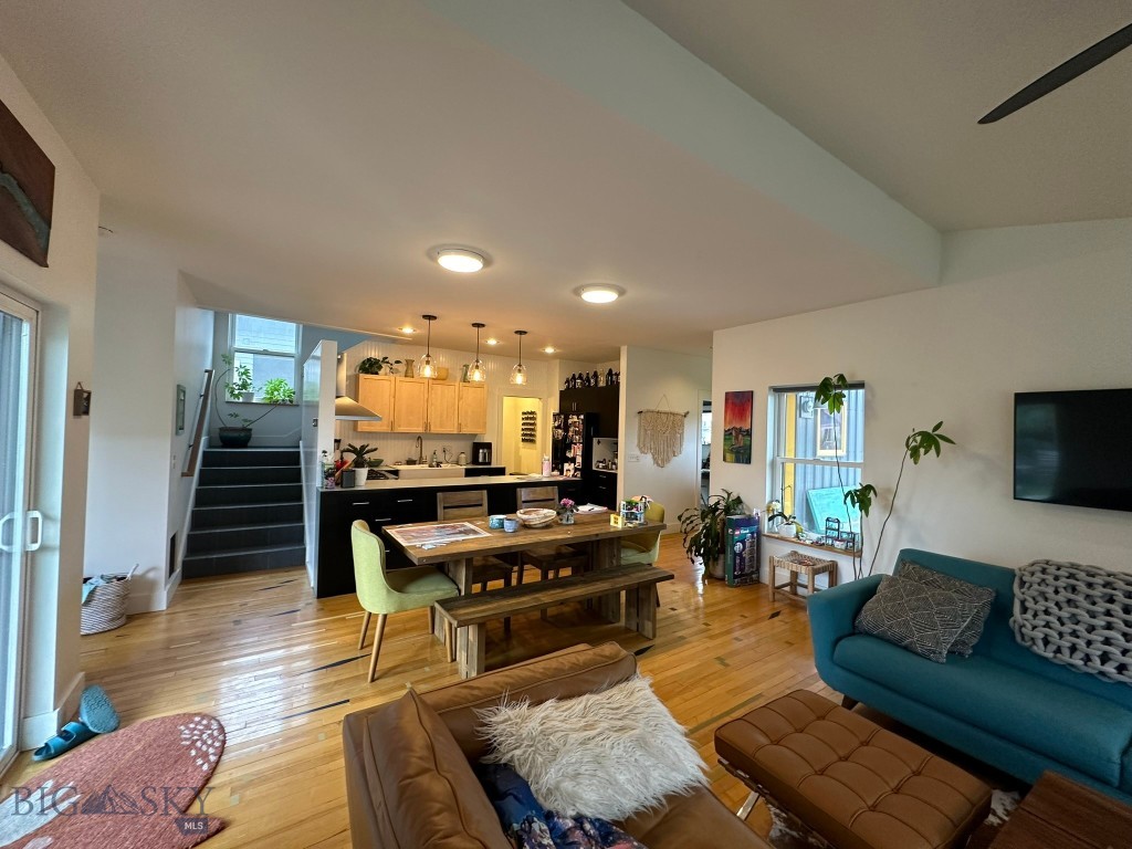 3141 Foxtail Street