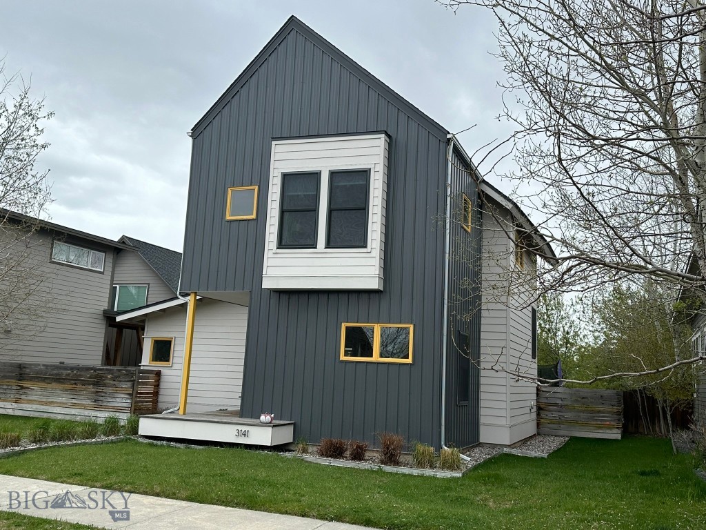 3141 Foxtail Street