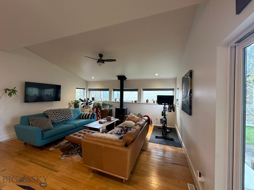 3141 Foxtail Street