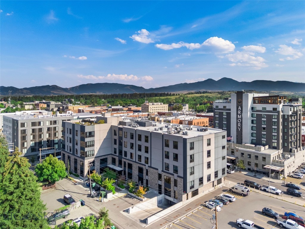 5 W Mendenhall 415