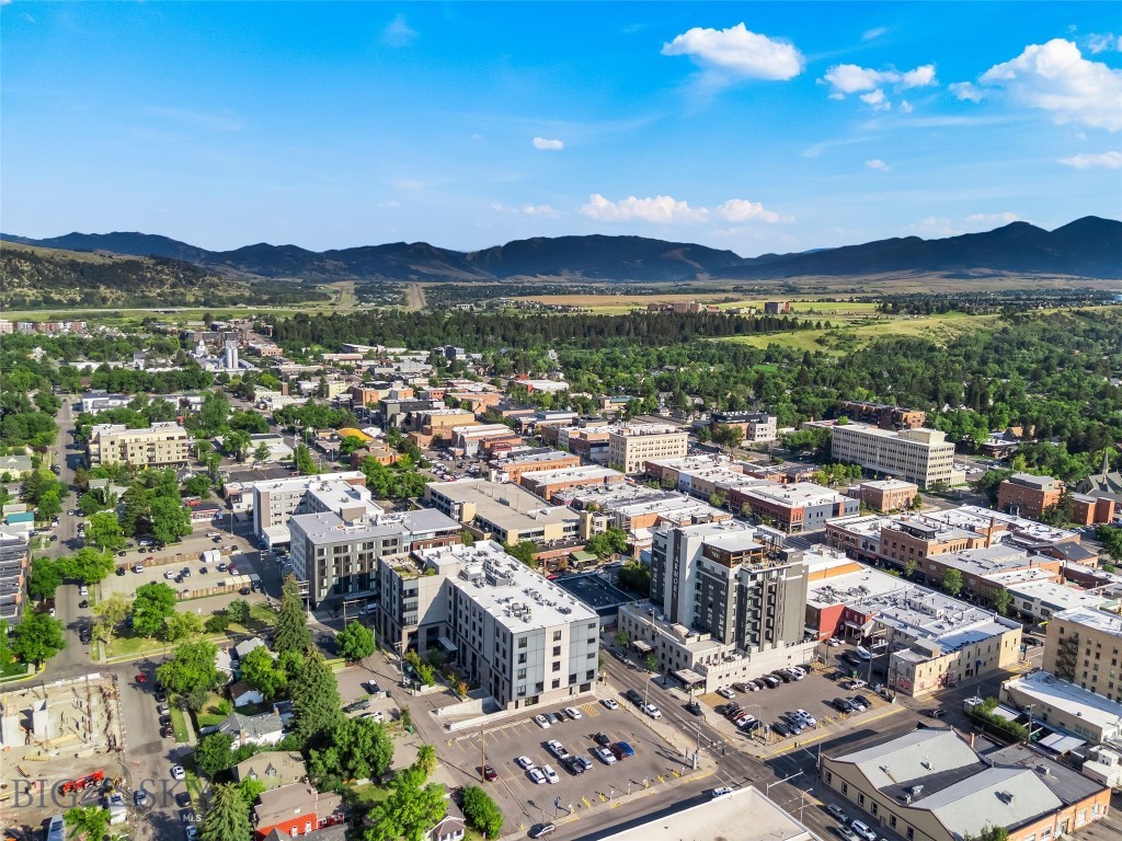 5 W Mendenhall 415