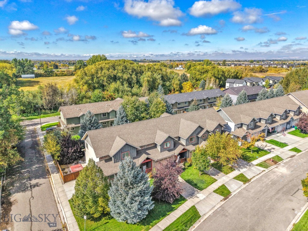 2221 Buckrake Avenue