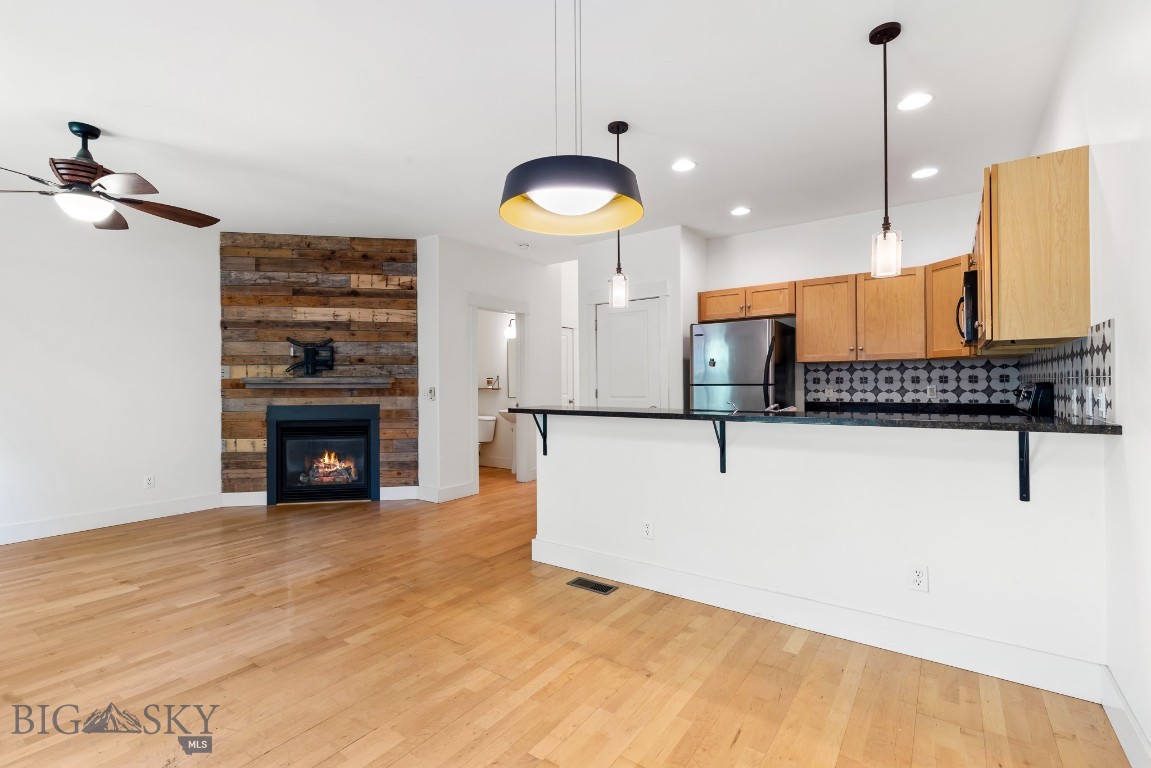 2221 Buckrake Avenue