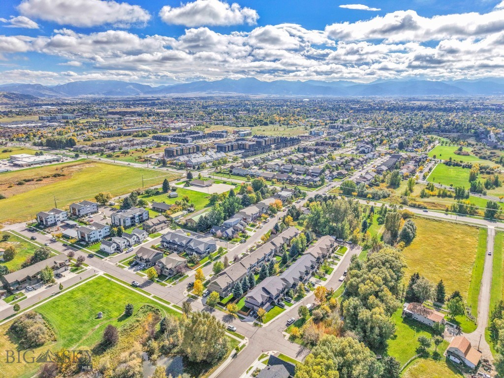 2221 Buckrake Avenue