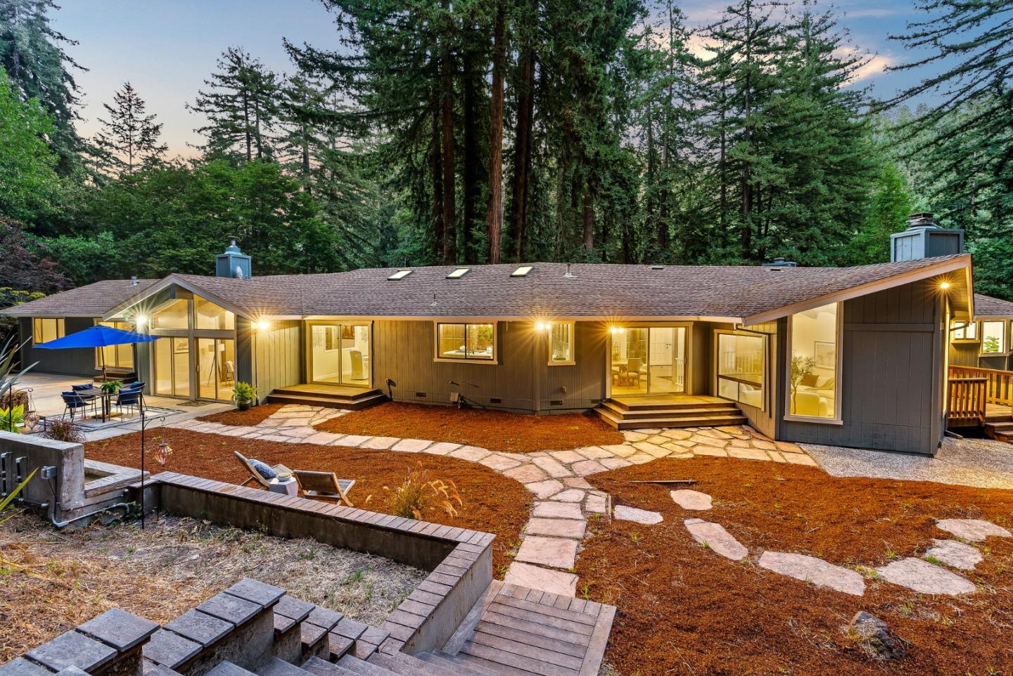 1447 Laurel Glen RD