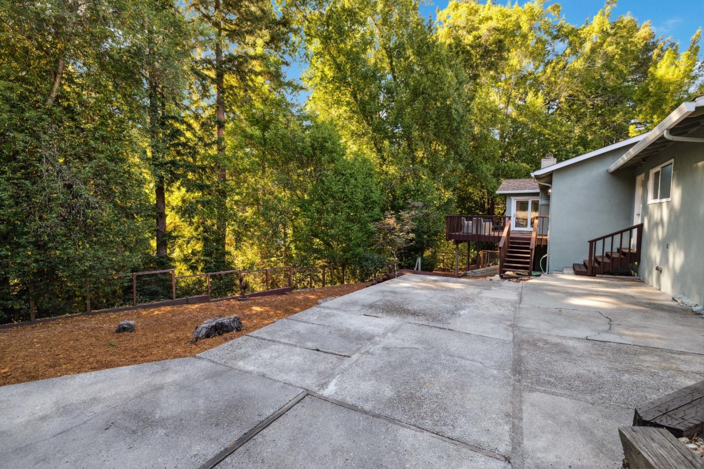 271 Clearview PL