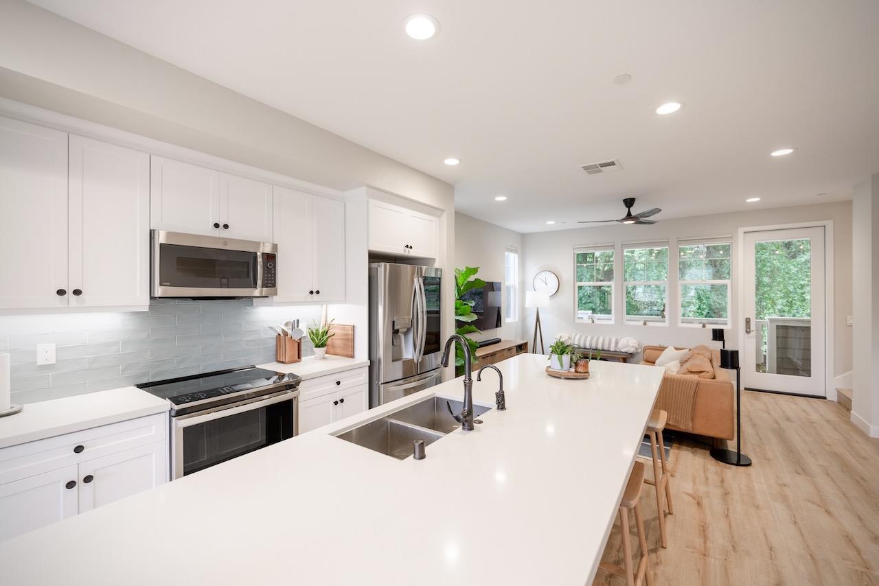 349 Skyforest WAY