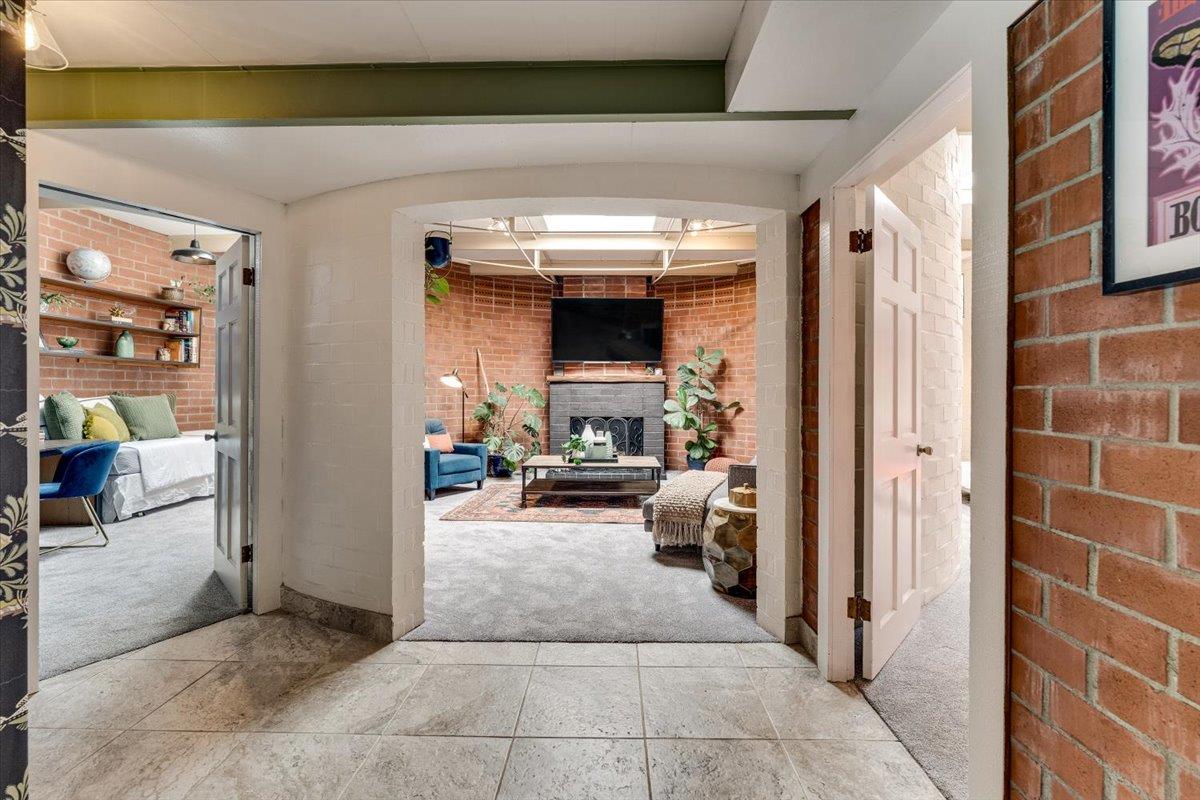 368 Green Valley Road